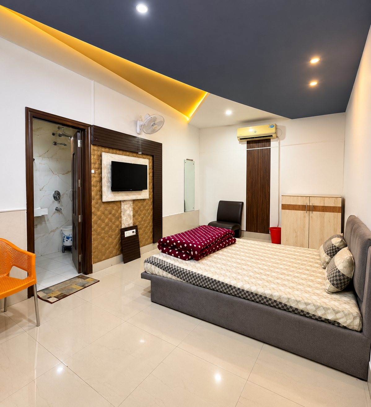 Nice Hotel And Restaurant — luxury executive room